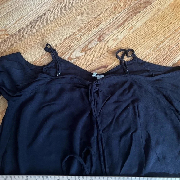 Japna cold shoulder top - Picture 2 of 6